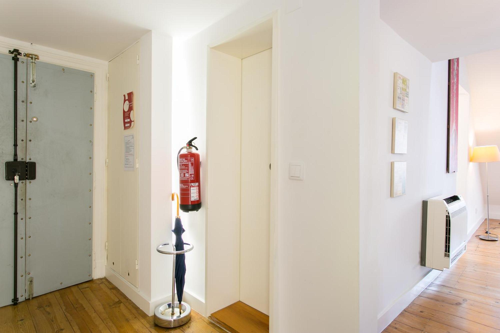 Loft Bairro Alto Apartment Lisboa Ngoại thất bức ảnh